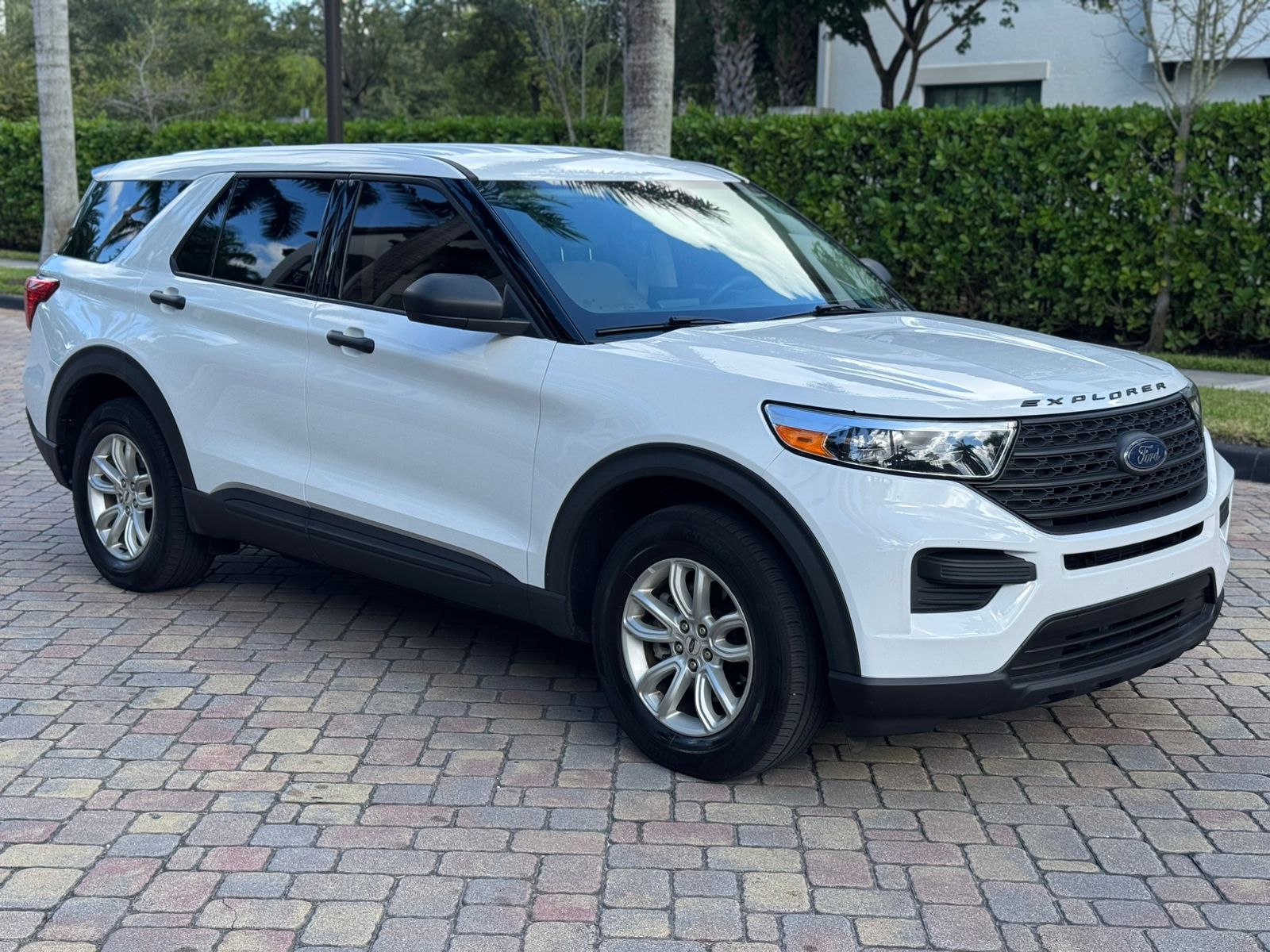 FORD EXPLORER 1FMSK8BHXMGB35676