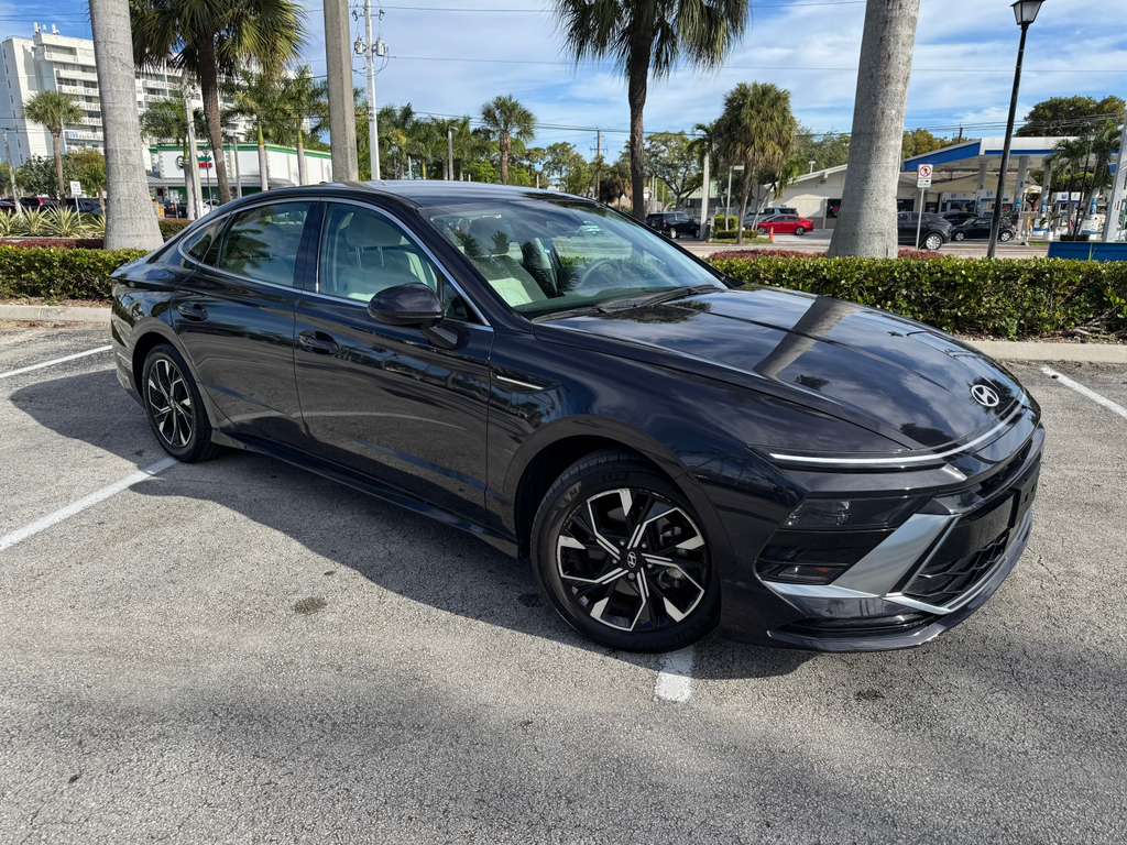 HYUNDAI SONATA SEL KMHL64JA8RA421350