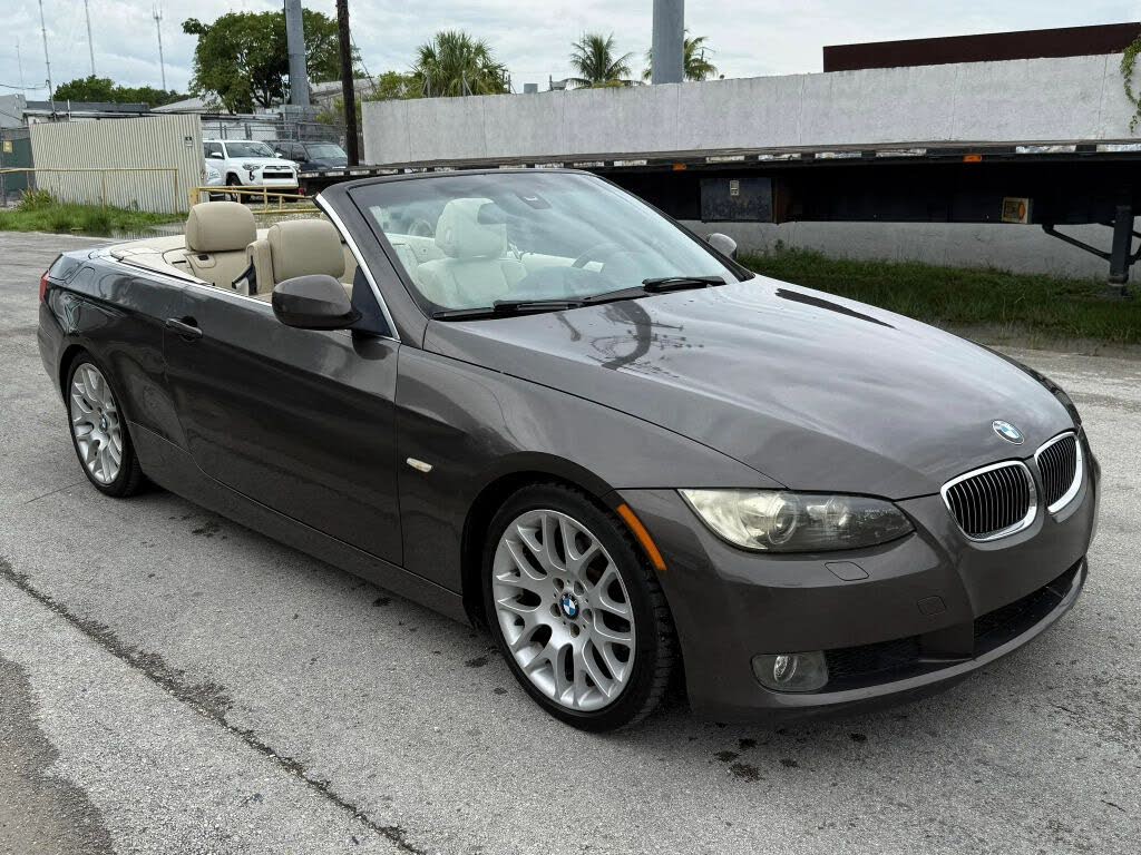 BMW 328i WBAWL1C50AP492467